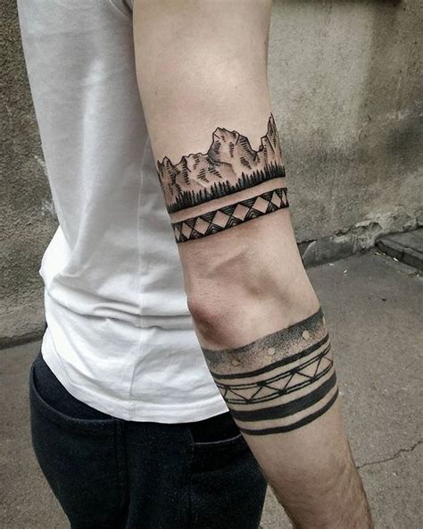 40 Noteworthy Armband Tattoo Ideas Amazing Tattoo Ideas
