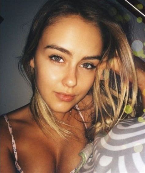 sexy selfies are the reason we love instagram 39 pics picture 15