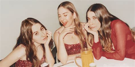 Haim S Latest Album Delivers The Intimate Self Reflective Anthems Of 2020