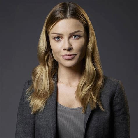 Actress Lauren German Opens Up About Her Lesbian Role On