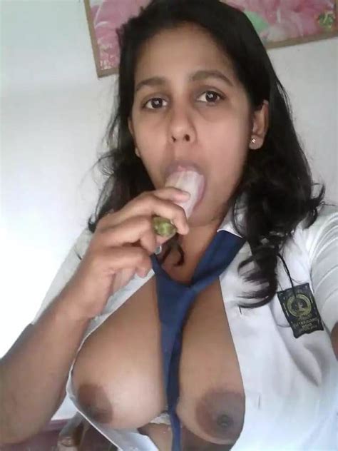 Nude Tamil Desi Indian Wife 17 Pics Xhamster