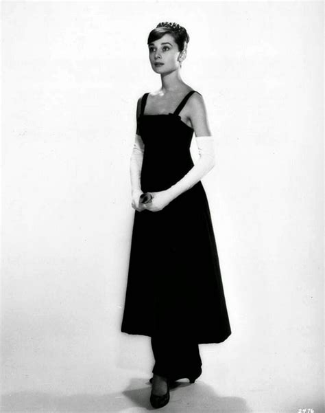 Beautiful Fashions Of Audrey Hepburn In The 1950s Audrey Hepburn