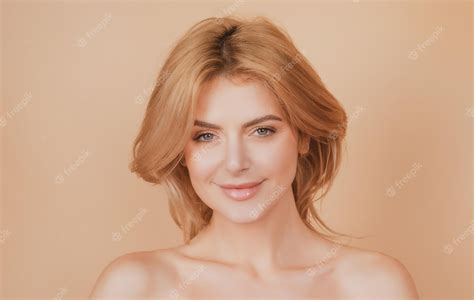 Premium Photo Natural Beauty Woman With Nude Makeup Sensual Blonde