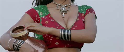 Nude Video Celebs Neha Khan Sexy Shikari 2018