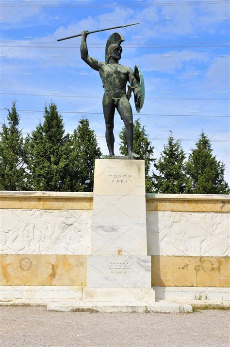 statue  leonidas featuring thermopylae leonidas  sparta architecture stock