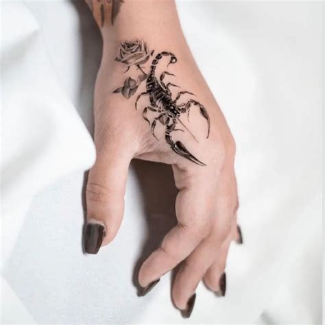 daring hand tattoos  girls  express