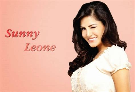 50 best collection of sunny leone hd wallpapers from instagram
