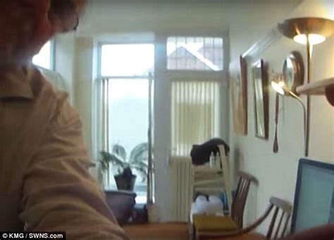 Chiropractor Used Hidden Camera To Watch Female Patients Daily Mail