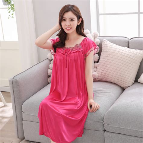 2018 Summer Solid Color Sexy Women Ice Silk Nightgown Lady Short Sleeve