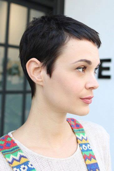Short Pixie Haircuts 2021 2022 Coolest Pixie Hairstyles