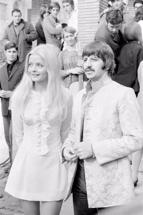 vintage photos of ringo starr and ewa aulin on the set of