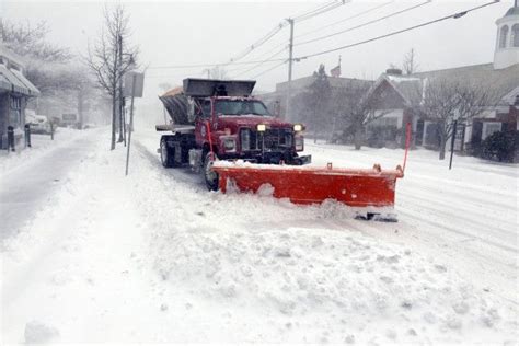 How To Keep Your Driveway From Getting Plowed In [video] Snow Plow