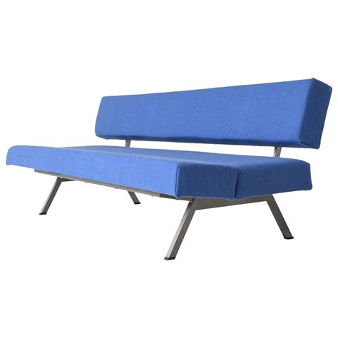 Luigi Ercolani Daybed Sofa Stained Wood By Ercol 1960 At 1stdibs
