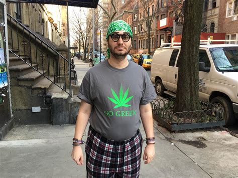 Ethan Klein в Twitter Looking Fresh On My Day Off New H3h3 Vid