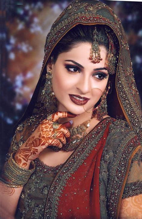 Women Clothing Fashion Style And Beauty Latest Pakistani