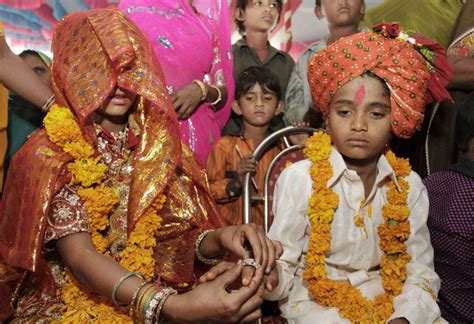 India Tribeswomen Married Off In Mass Wedding To Avoid Prostitution