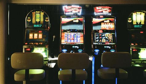 slot machines busting  myths