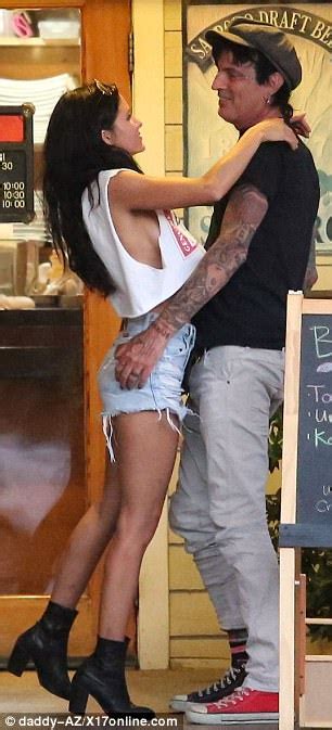 Tommy Lee 54 Kisses Former Vine Star Brittany Furlan 30 Daily Mail