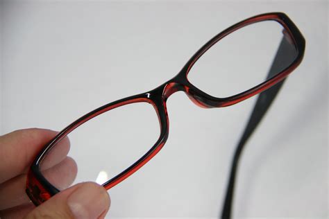how to clean eyeglasses using soap bubbles 10 steps
