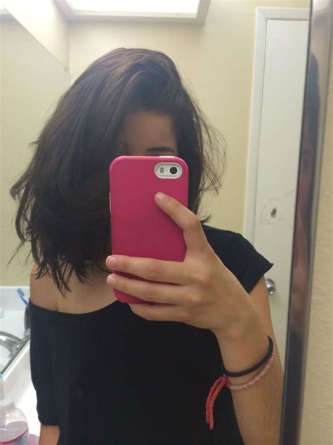 Length Hair Mirror Selfie Selfie