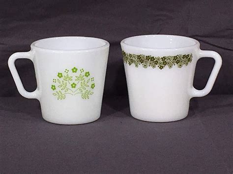 vintage pyrex mugs decorative green white coffee cups crazy daisy