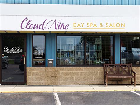 cloud  day spa  salon spa facials massage therapy spas