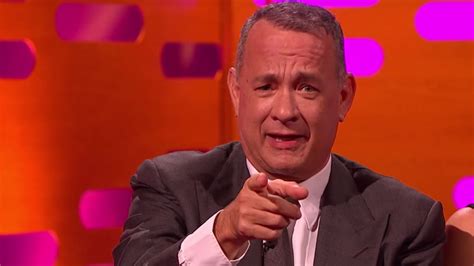 tom hanks perfectly recreates everyone s favourite forrest gump scene