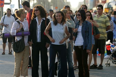 Lesbian Superfans Describe What They Want From The L Word Reboot Vice