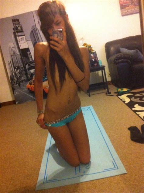 hot and sexy yoga teen ex girlfriend naked 8 expic