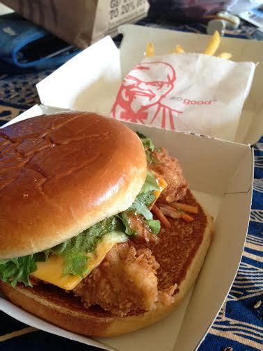 Food Legend Kfc Pulled Chicken Ultimate Burger You Know Pulled