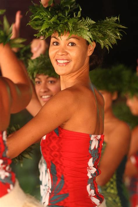 pin by nadine ettinger on polynÉsian inspirations polynesian girls