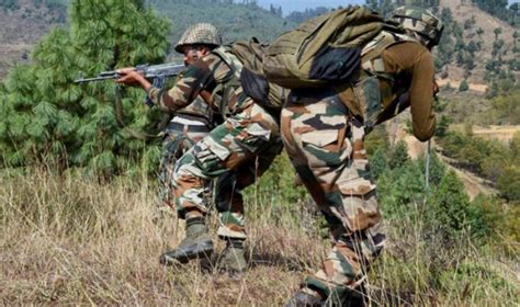 jk militant killed  army foils infiltration bid  gurez sector