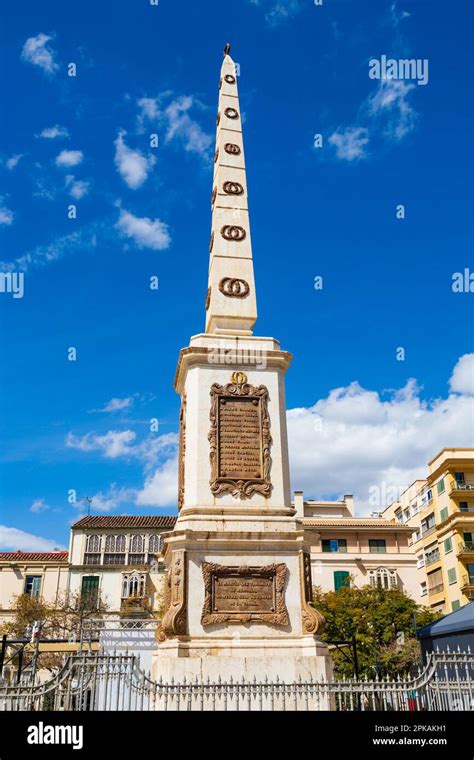 monumento  torrijos monumento conmemorativo del obelisco al general
