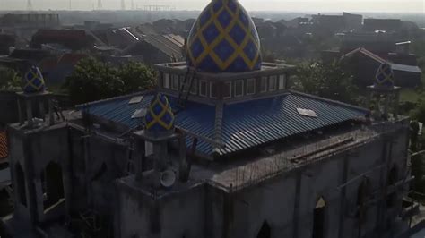 dji tello cinematic footage masjid siti amari anas surabaya youtube