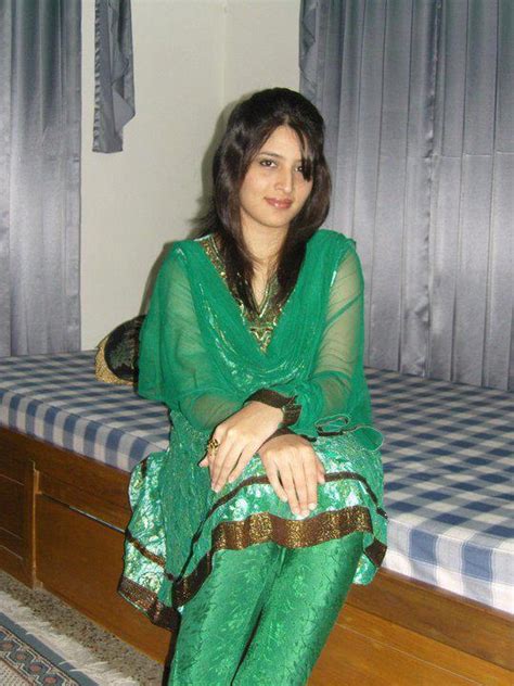 europe fashion men s and women wears pakistani hot desi girls shalwar kammez latest