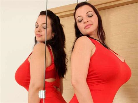 posts with model joanna bliss big boobs alert