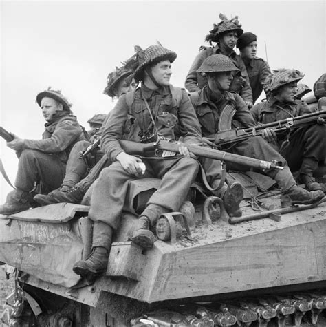 infantry ride  sherman tanks  holland  september  british