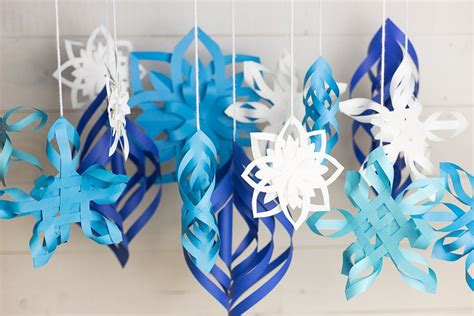 Diy 3d Paper Snowflakes 3d Paper Snowflakes Paper Snowflakes Diy