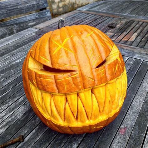inspiring pumpkin carving ideas  halloween