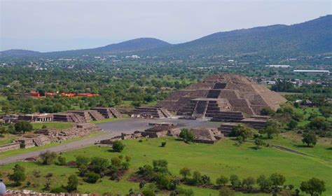 pyramids  mexico  incredible sites  visit
