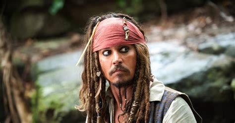 rapport onthult disney wil niet dat johnny depp rol speelt  nieuwe pirates film film
