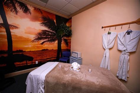 cape coral massage therapy at dr mel s wellness spa