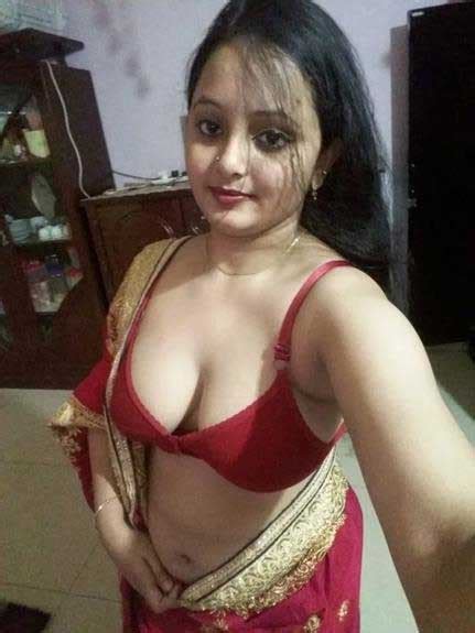 Indian Sex Photos Big Boobs Indian Bhabhi Nude In Saree