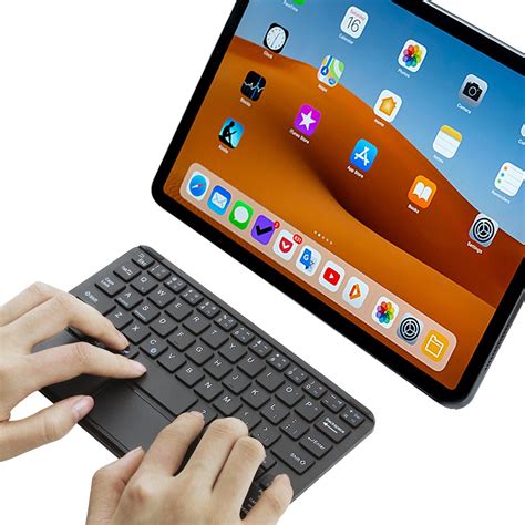touch bluetooth keyboard wireless rechargeble mini slim keypad  touchpad white  ipad ios