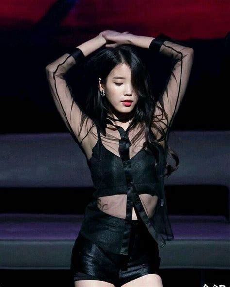 Iu Drops Jaws When She Performs In This Seductive Outfit Kpop News
