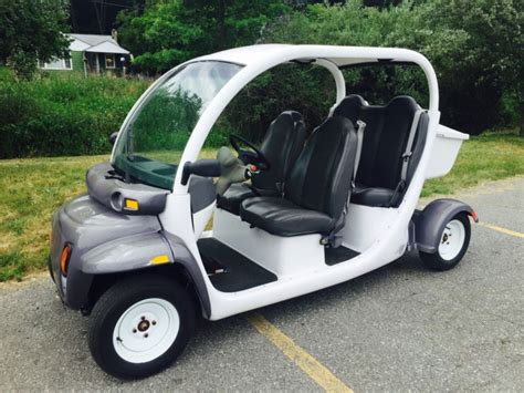 gem  electric utility golf cart   batteries runs great  sale  united states