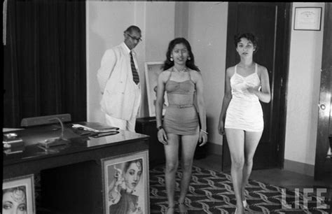 Vintage Pictures Of Casting Couch In Bollywood ~spicx~