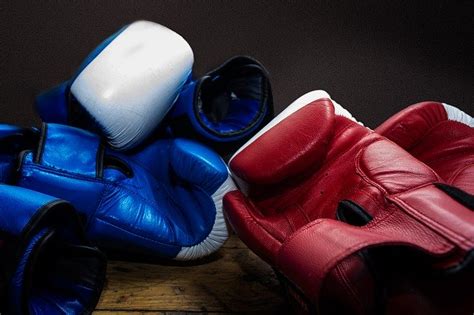 clean boxing gloves sportzbits