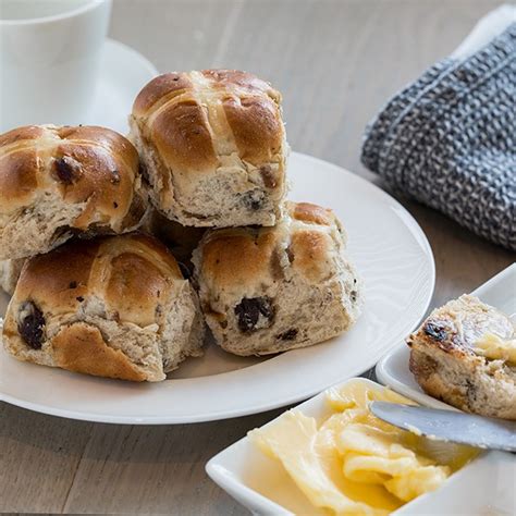 hot cross buns traditional coupland s bakeries