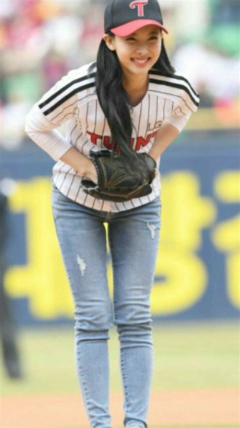 Korean Girl Asian Girl Son Na Eun Baseball Girls Korean Celebrities
